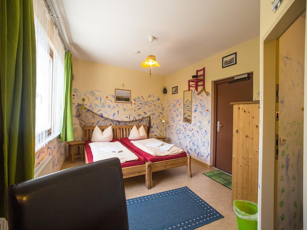 Hotel Greifennest Rostock Room photo